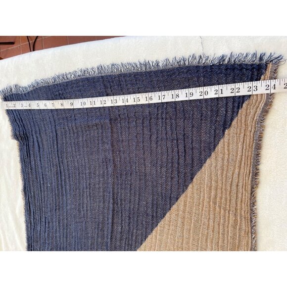 Zara Colorblock Woven Scarf With Fringe Edges 32x70 Inches 1K - Picture 4 of 10